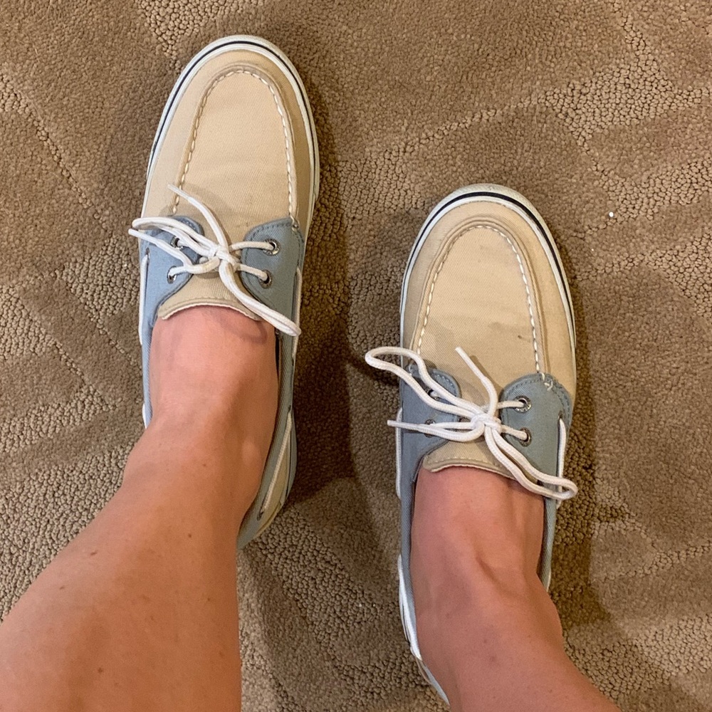 Sperry slip-on’s